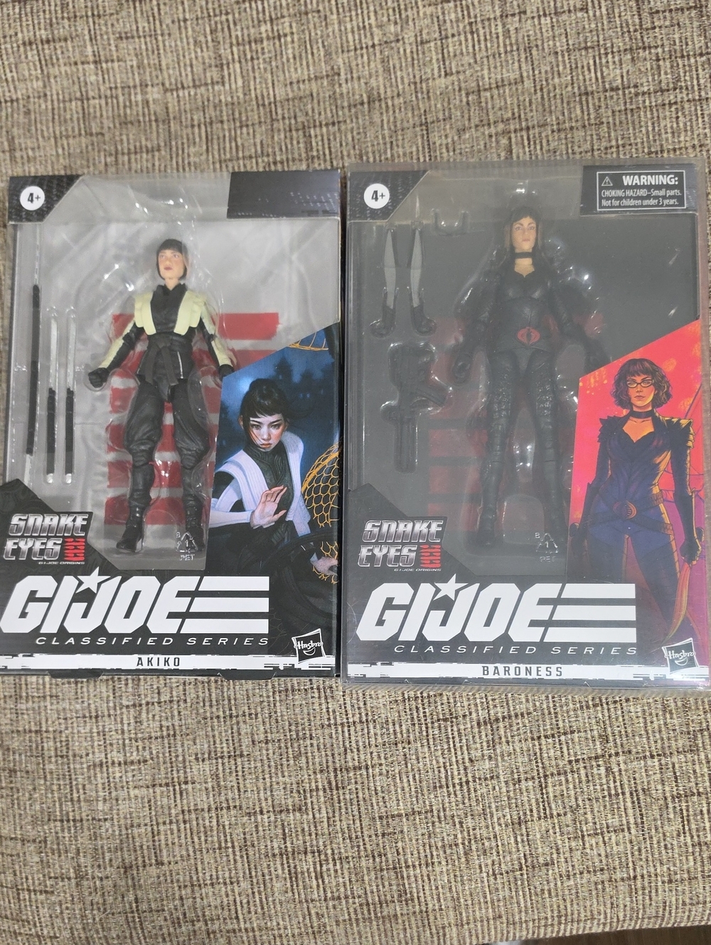 Hasbro G.I. Joe Classified Series Akiko & Baroness Figures - Black, Cream, Red